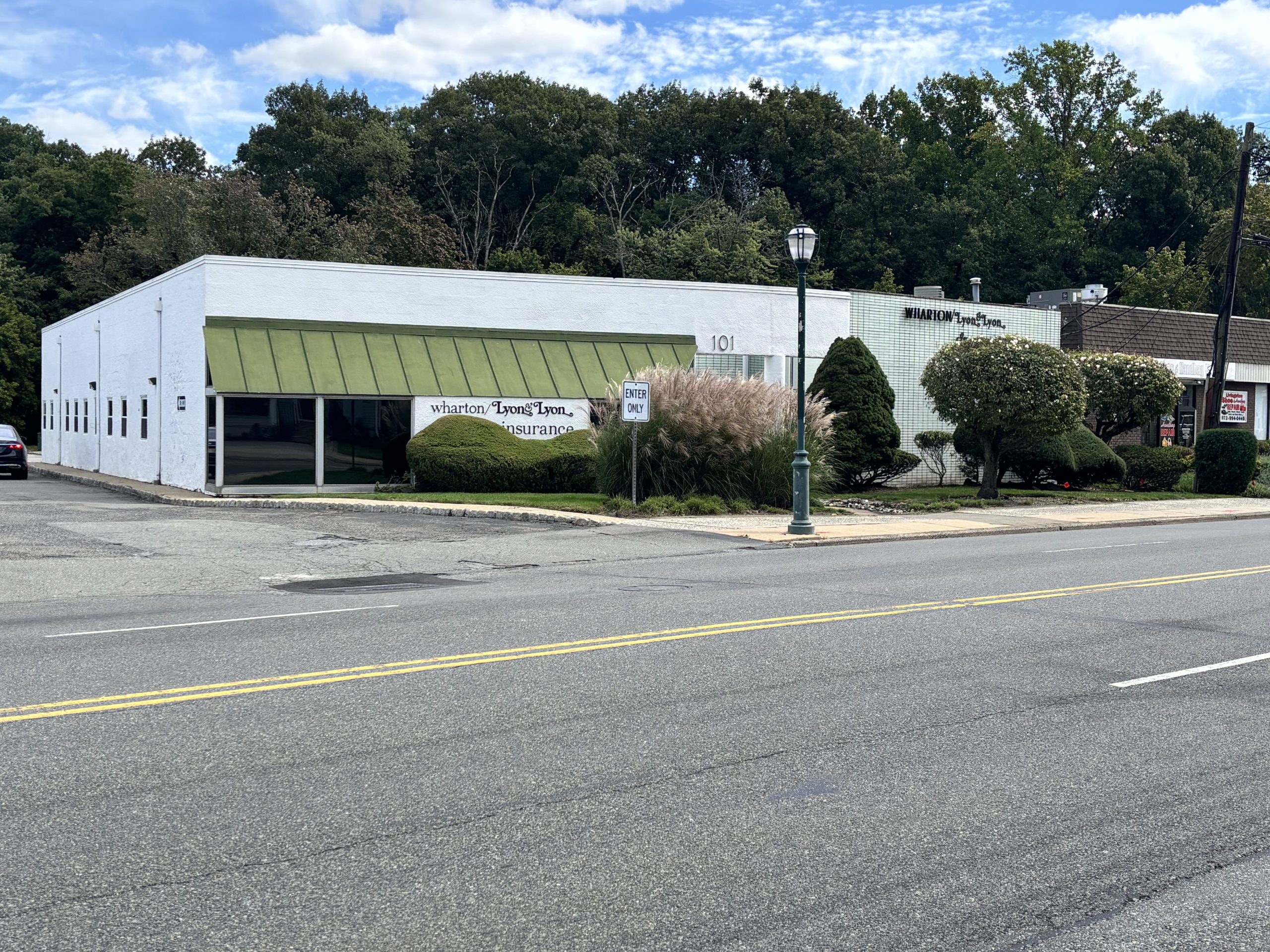 101 South Livingston Avenue